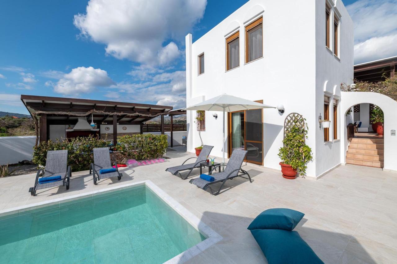 Evilion Villa Gennadi Luaran gambar